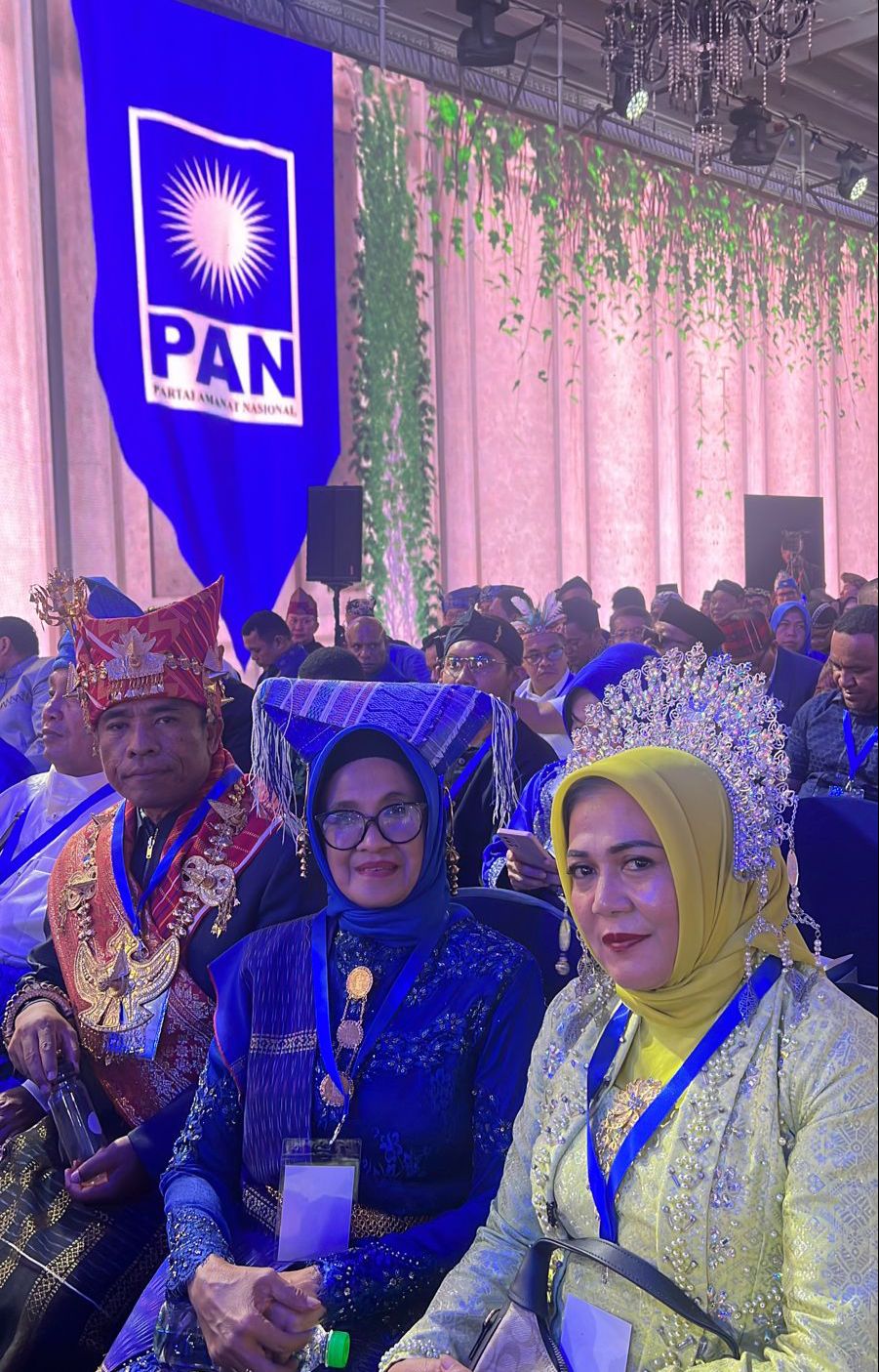 dr Susanti diKongres PAN